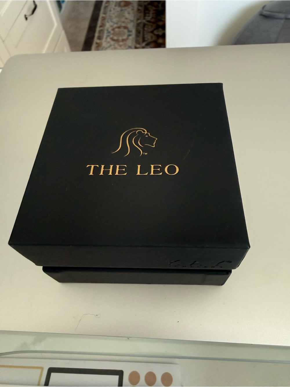 The Leo Gift Box